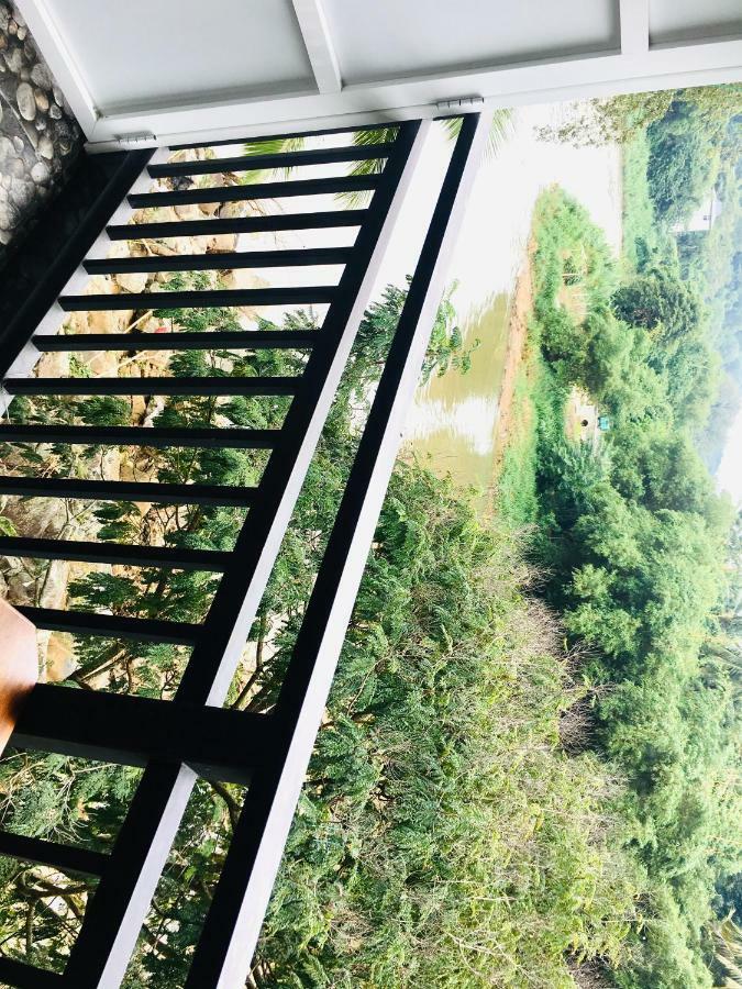 Jenushi Homestay Kandy Ngoại thất bức ảnh