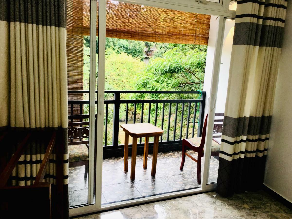 Jenushi Homestay Kandy Ngoại thất bức ảnh