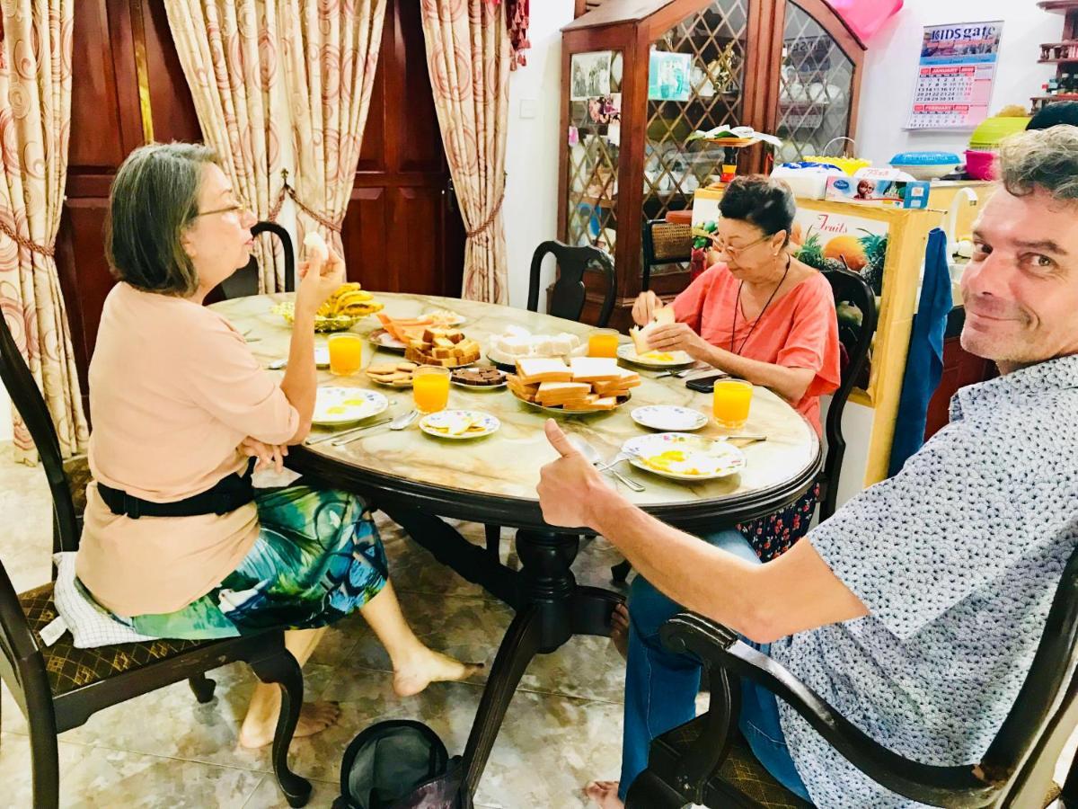 Jenushi Homestay Kandy Ngoại thất bức ảnh